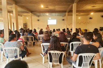 FORMAÇÃO  CONTINUADA COM A ANALISTA EDUCACIONAL DA -SRE- DE DIVINÓPOLIS